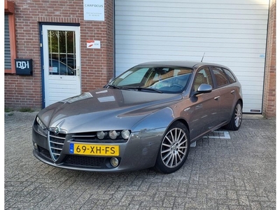 Alfa Romeo 159 Sportwagon 1.9 JTS Dist. LET OP! Motor