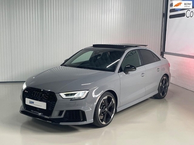 Audi RS3 Limousine 2.5 TFSI RS3 quattroVOLLE AUTOALARM