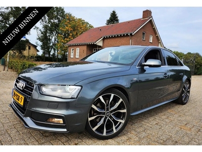 Audi A4 Limousine 2.0 TDI 177pk, 2x S-Line met Vele Opties !