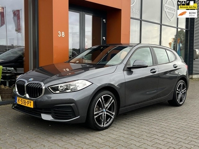 BMW 1-serie 116d High Exec.NaviCruiseApple carplay6bak