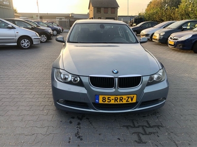 BMW 3-serie 320i Dynamic Exec. (bj 2005)