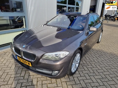 BMW 5-serie Touring 523i High Executive / congac leder /