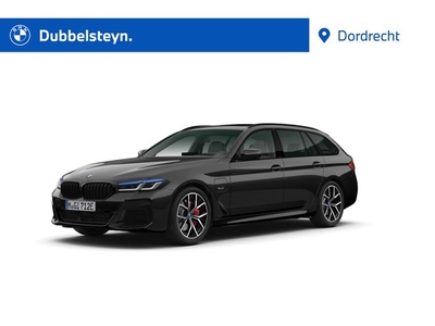 BMW 5 Serie Touring 530e M-Sport Trekhaak Panorama