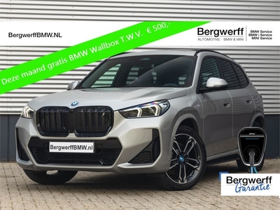 BMW iX1 xDrive30 M-Sport - Pano - Driving Ass Plus -