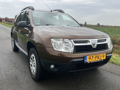 Dacia Duster 1.6 Lauréate 2wd Airco / LPG-G3! (bj 2011)