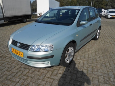 Fiat Stilo 1.6-16V Active (bj 2002)