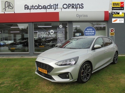 Ford Focus 1.0 EcoBoost ST Line Business + Winterpack, Led