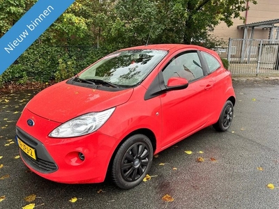 Ford Ka 1.2 Trend NETTE AUTO RIJD EN SCHAKELT GOED