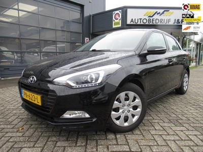 Hyundai I20 / PDC / AIRCO / ACHTERUITRIJCAMERA / 1ste