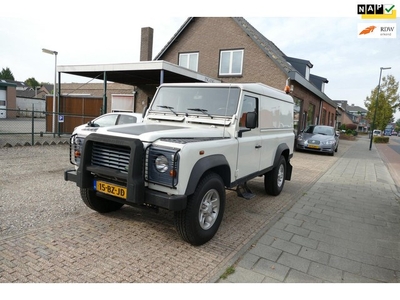 Land Rover Defender 2.5 Td5 HT 110