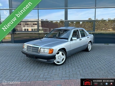 Mercedes 190-serie 2.5 D/ Vol opties/Airco/Cruise