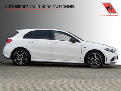 Mercedes-Benz A-Klasse 250e AUT8 AMG LINE NIGHT PAKKET