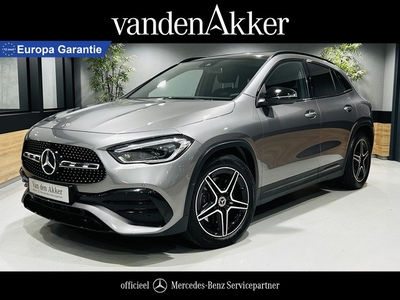 Mercedes-Benz GLA 250 AMG // Panoramadak // Stoelen met