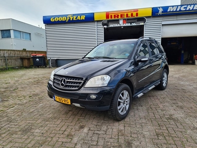 Mercedes-Benz M-Klasse 320 CDI Automaat. Desondanks de Hoge