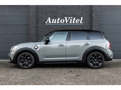 MINI Countryman Cooper S E ALL4 Sportstoel, Camera, Head