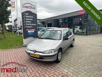 Peugeot 106 1.1 XT