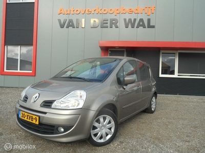 Renault Modus 1.6-16V Night & Day