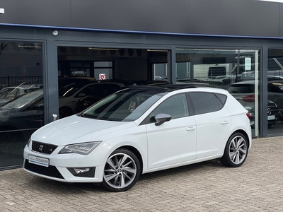 Seat LEON 1.4 TSI FR PANO/STOELVERWM/CRUISE/LED/PDC/VOL