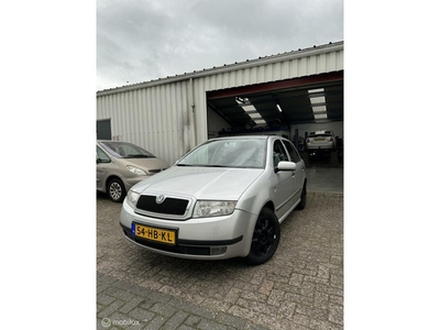 Skoda Fabia 1.4-16V Trekhaak Automaat Nw. Db Riem APK