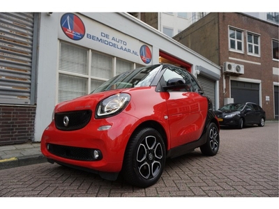 Smart Fortwo electric drive prime LEER NAVI Verwarmd stuurwiel Stoelverwarming Stoelverwa