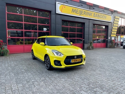 Suzuki Swift 1.4 SPORT BJ.2019 NAVI ADAPTIVE LED KEYLESS 33.000KM