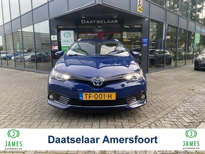 Toyota Auris Touring Sports 1.8 Hybrid Standkachel