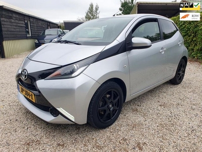 Toyota Aygo 1.0 VVT-i X-play 5drs Airco/Audio/Lmv