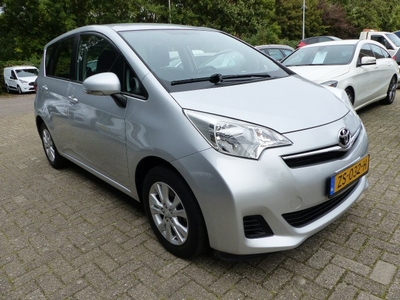 Toyota Verso-S 1.3 VVT-i Aspiration (bj 2011)