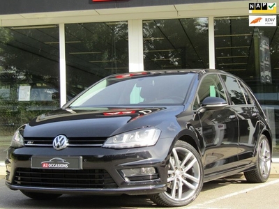 Volkswagen Golf 1.4 TSI DSG R Line