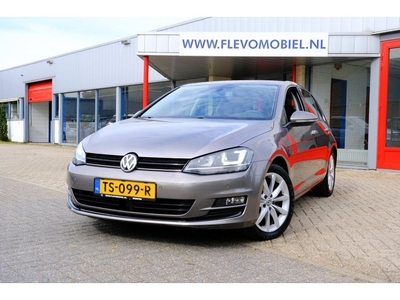 Volkswagen Golf 1.4 TSI Highline Aut. Full LEDNaviAdapt.