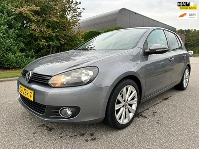 Volkswagen Golf 1.4 TSI Highline DSG 1e