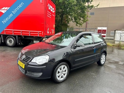 Volkswagen Polo 1.2 Trendline ZEER NETTE AUTO RIJD EN