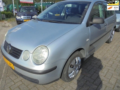 Volkswagen Polo 1.4-16V