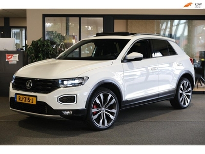 Volkswagen T-Roc 2.0 TSI 4Motion Sport DSG Pano Virtual