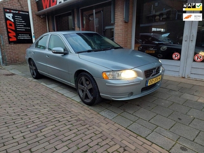 Volvo S60 2.4 Drivers Edition