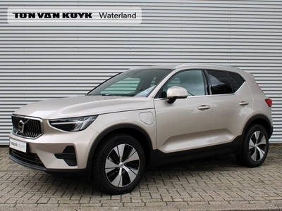 Volvo XC40 1.5 T4 Recharge Plus Bright Automaat / Trekhaak