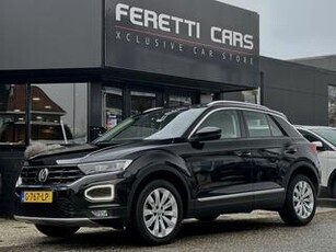 Volkswagen T-Roc 1.5 TSI AUT7 SPORT NAVI APPLE-CARPLAY PARKPILOT DIGI-DASH LED LMV PDC