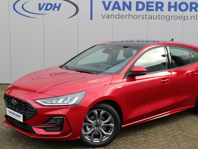 FORD FOCUS 1.0-125pk EcoBoost Mild-Hybrid ST-Line. Chique en erg luxe Ford Focus, fabr. gar. t/m 9 febr. 2027 ! Volautm. airco, navigatie, telefoonvoorb., All Season banden, B&O soundsyst., elektr. panodak, stuur-, stoel- en voorraamverw., adapt. cruise cntrl, si...