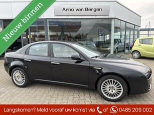 Alfa Romeo 159 1.9 JTS Distinctive, leder, clima