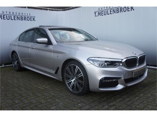 BMW 5 Serie 540i xDrive High Executive M sport, Glasdak