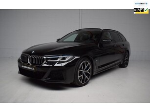 BMW 5-serie Touring 530i 252PK AUT8 M-SPORT ORG.NED /