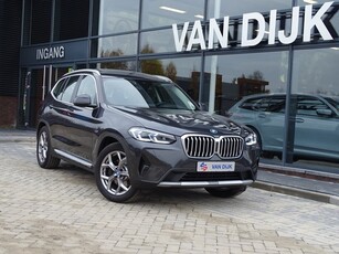 BMW X3 xDrive30e High Exe. Pano.Dak Elek.Trekhaak Laser