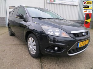 Ford Focus Wagon 1.6 Titanium Automaat