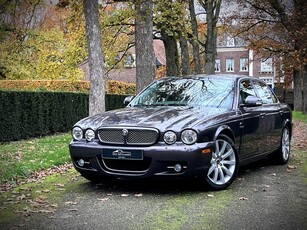 Jaguar XJ 4.2 V8 Sovereign LWB / YOUNGTIMER (bj 2007)