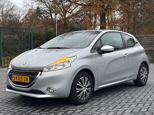 Peugeot 208 1.2 VTi Active/ Cruise/PDC/Nap