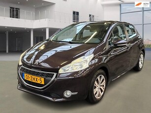 Peugeot 208 1.2 VTi Envy NAVI PSENSOR CRUISE 2 X SLEUTELS