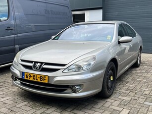 Peugeot 607 2.2-16V Pack