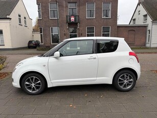 Suzuki Swift 1.3 COMFORT AIRCO KEYLESS ENTRY VERWARMDE