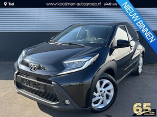 Toyota Aygo X 1.0 VVT-i MT first Apple Carplay en/of