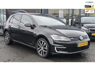 Volkswagen E-Golf Min 2000 euro subsidie!! Digitaal cockpit